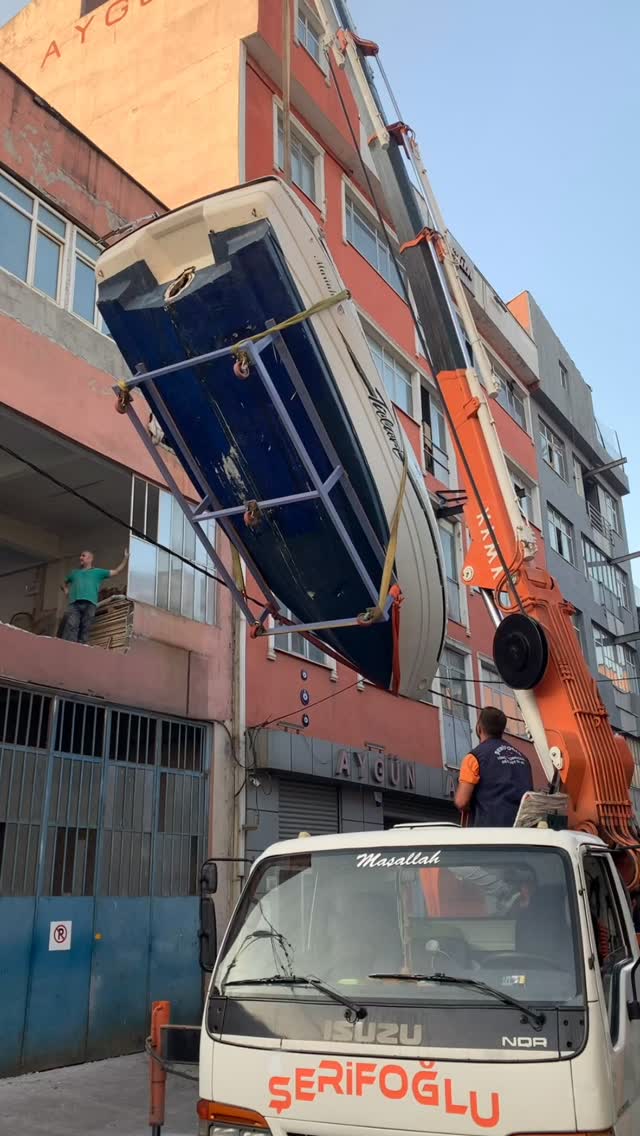 Sürat Teknesi Kalıp Ve Model Üretim serüveni.
#tekne #polyesterkalıp #polyestertekne #fiber #polyester